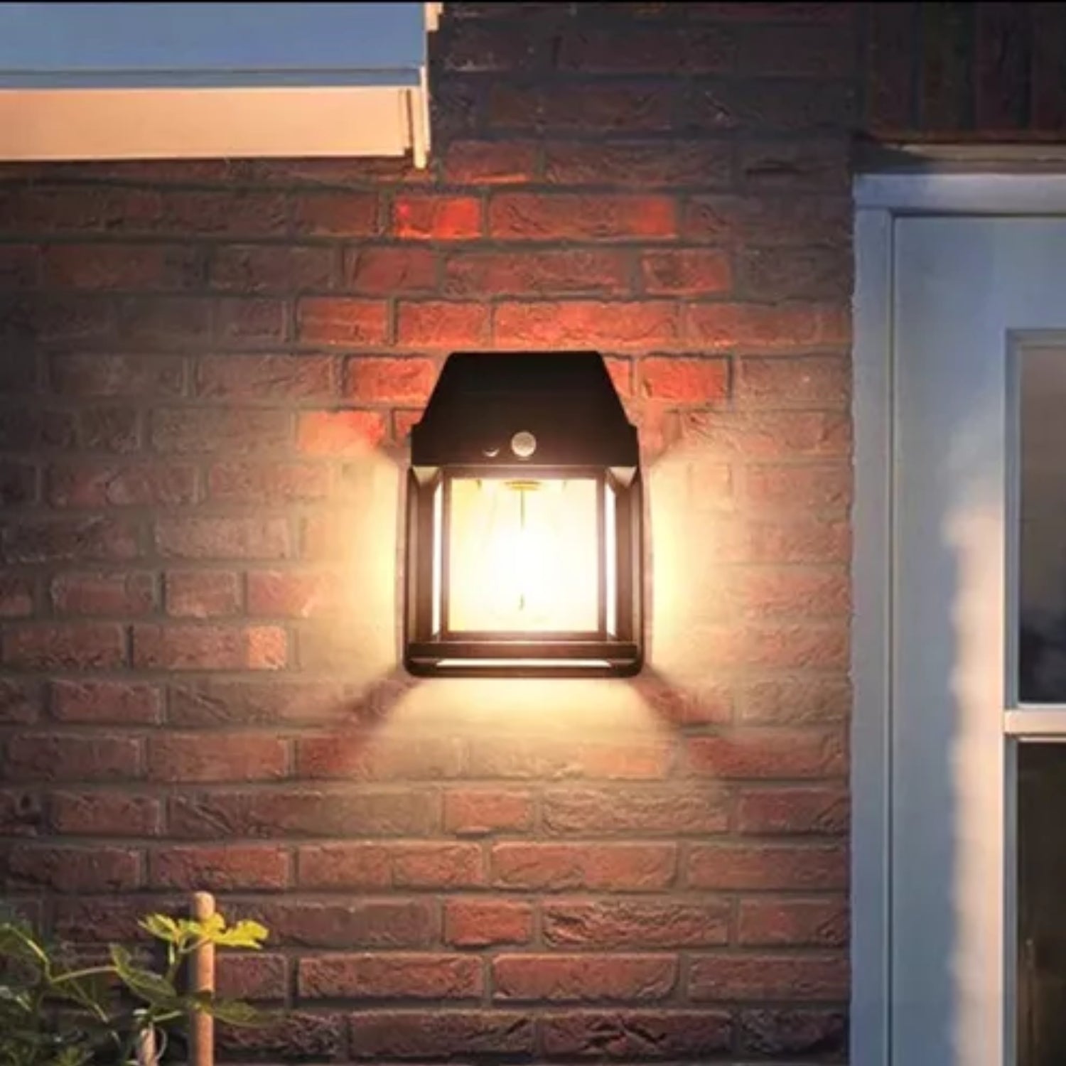 Farol Foco Solar Pared Sensor Movimiento 3.2 V Luz Cálida Negro - Blanco + Envío Gratis